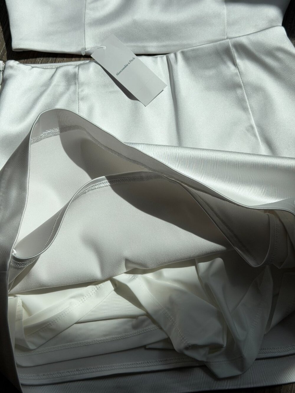 ABERCROMBIE & FITCH WHITE SATIN BRIDE MINI SKORT SKIRT SET - SMALL - Picture 8 of 12
